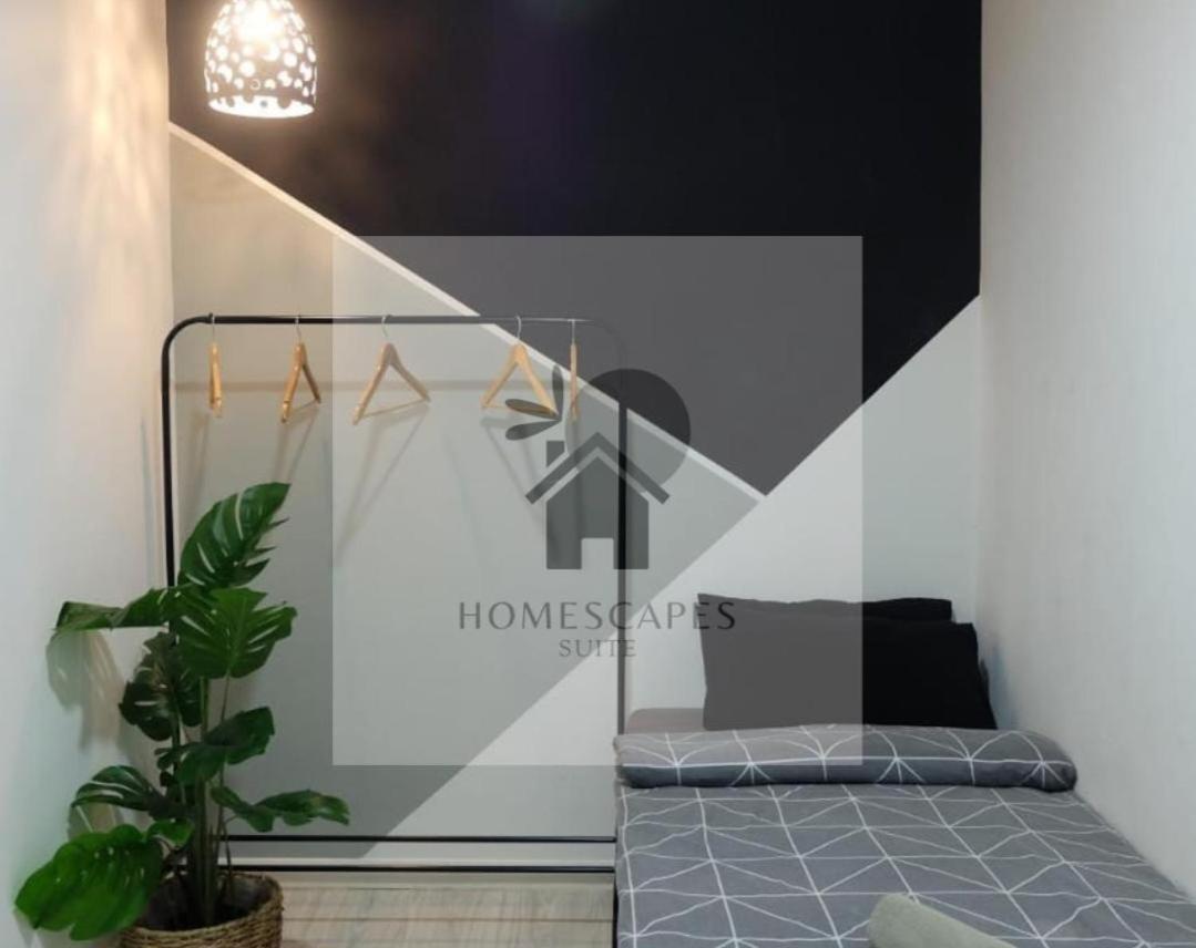Sutera Avenue Homescapes Apartment *